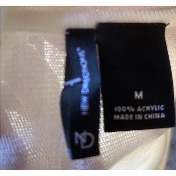 New Directions Tunic Cowl Neck Sweater Size Medium Ivory Fringe Accent NWT - Picture 10 of 10